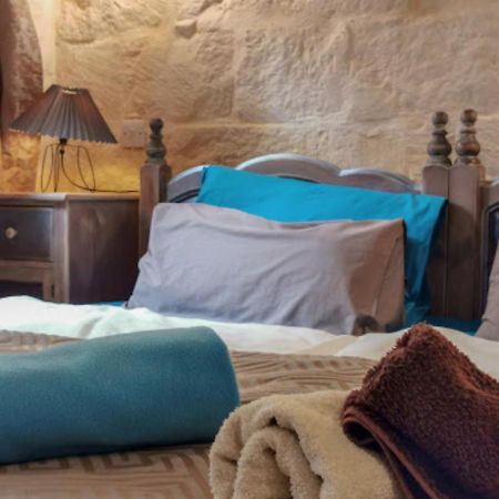 Peaceful Farmhouse Stay With Cozy Yard Gharb  Bagian luar foto