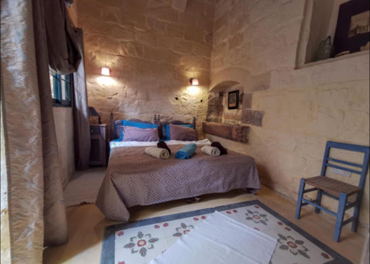 Peaceful Farmhouse Stay With Cozy Yard Gharb  Bagian luar foto
