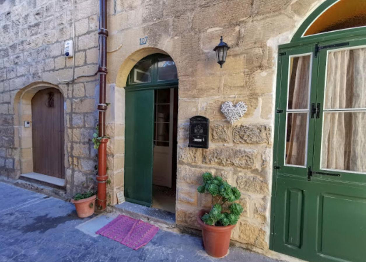 Peaceful Farmhouse Stay With Cozy Yard Gharb  Bagian luar foto