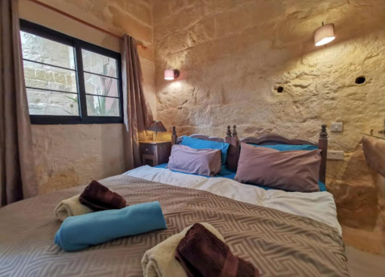 Peaceful Farmhouse Stay With Cozy Yard Gharb  Bagian luar foto