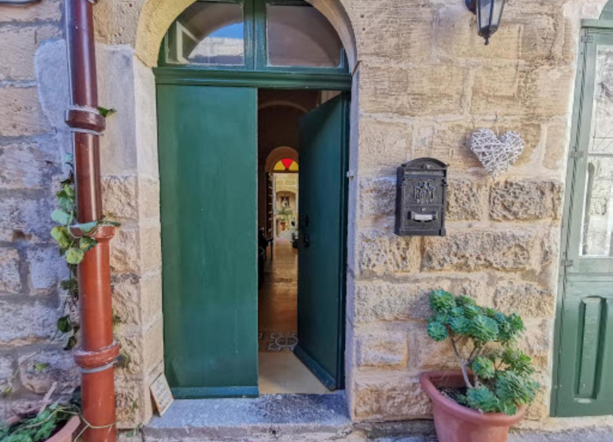 Peaceful Farmhouse Stay With Cozy Yard Gharb  Bagian luar foto