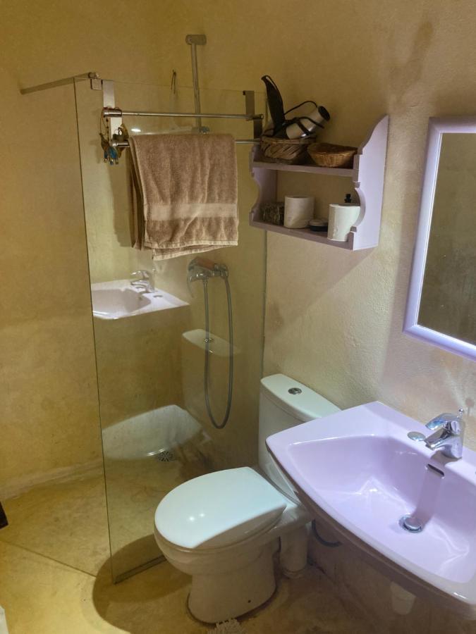Peaceful Farmhouse Stay With Cozy Yard Gharb  Bagian luar foto