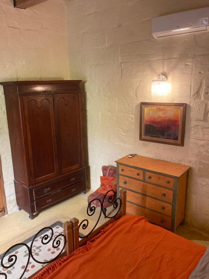 Peaceful Farmhouse Stay With Cozy Yard Gharb  Bagian luar foto