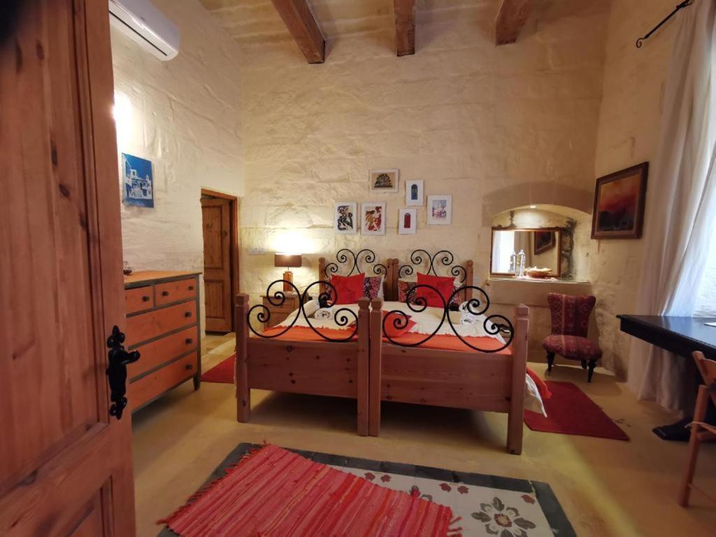 Peaceful Farmhouse Stay With Cozy Yard Gharb  Bagian luar foto